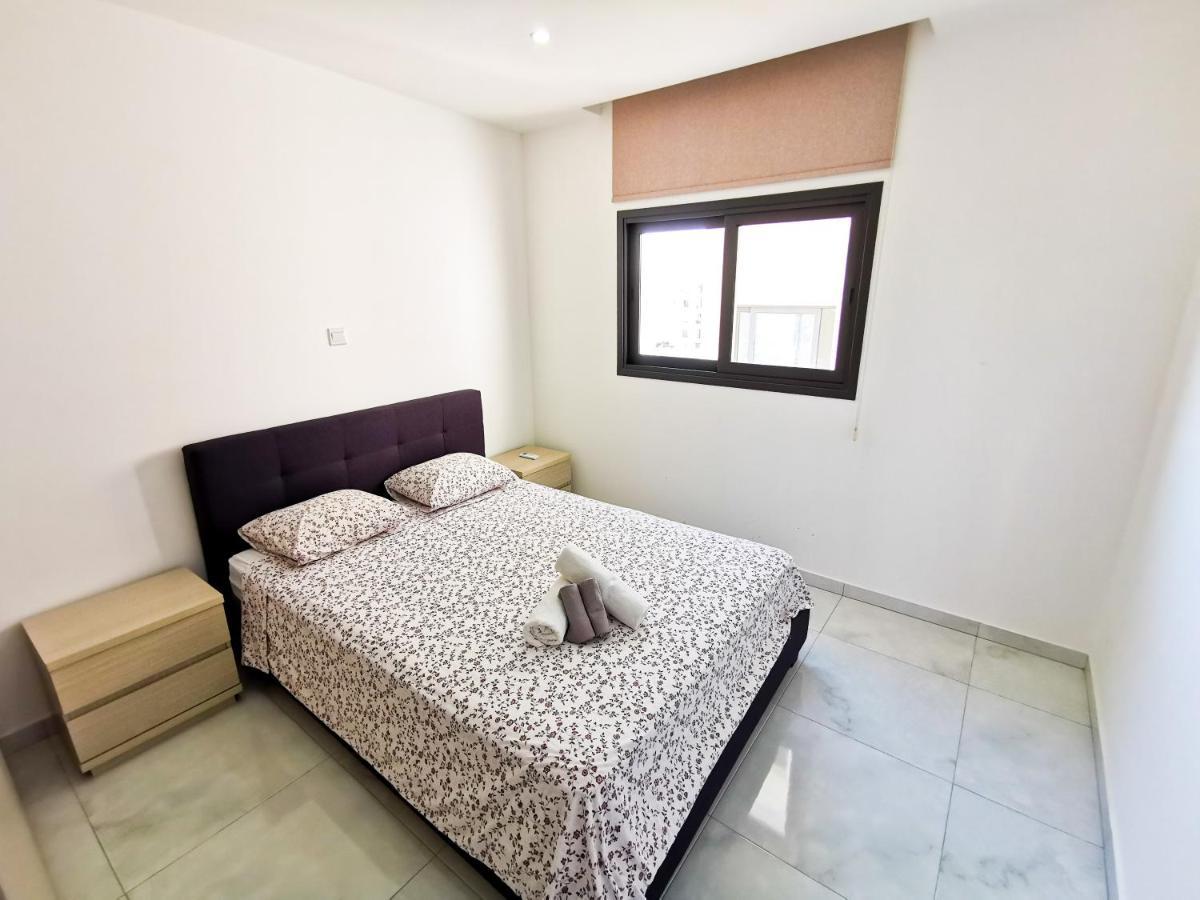 Sunny Daze Seaview Apartment Larnaca Exteriér fotografie